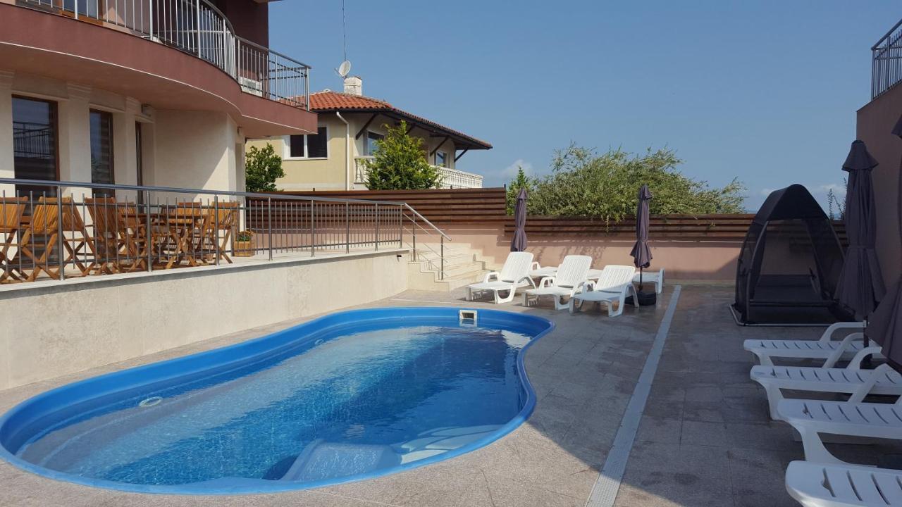 Sea & Hill Guest Houses Хотелски Тип Lozenec Exteriér fotografie