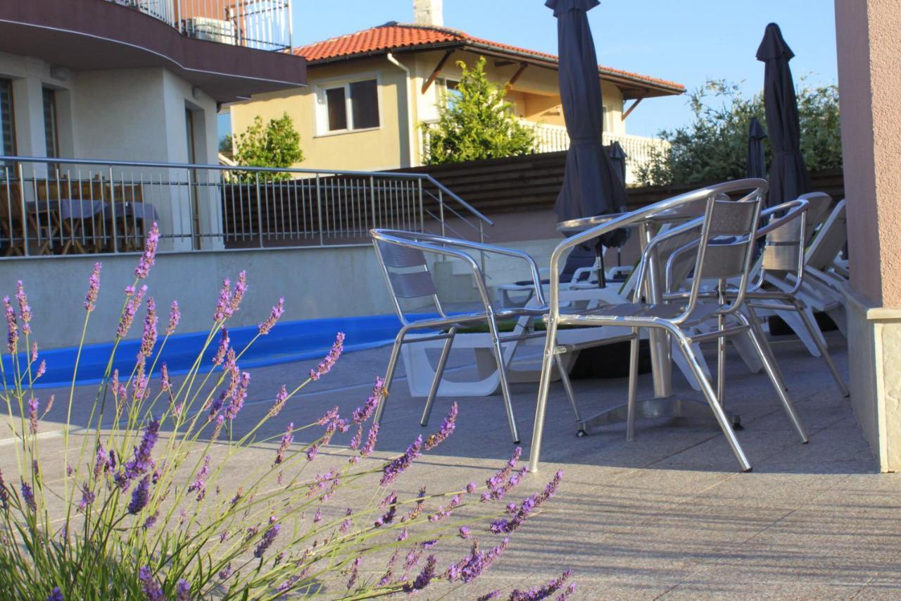 Sea & Hill Guest Houses Хотелски Тип Lozenec Exteriér fotografie